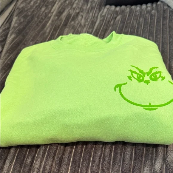 Green Graphic Grinch Sweatshirt - Picture 7 of 8